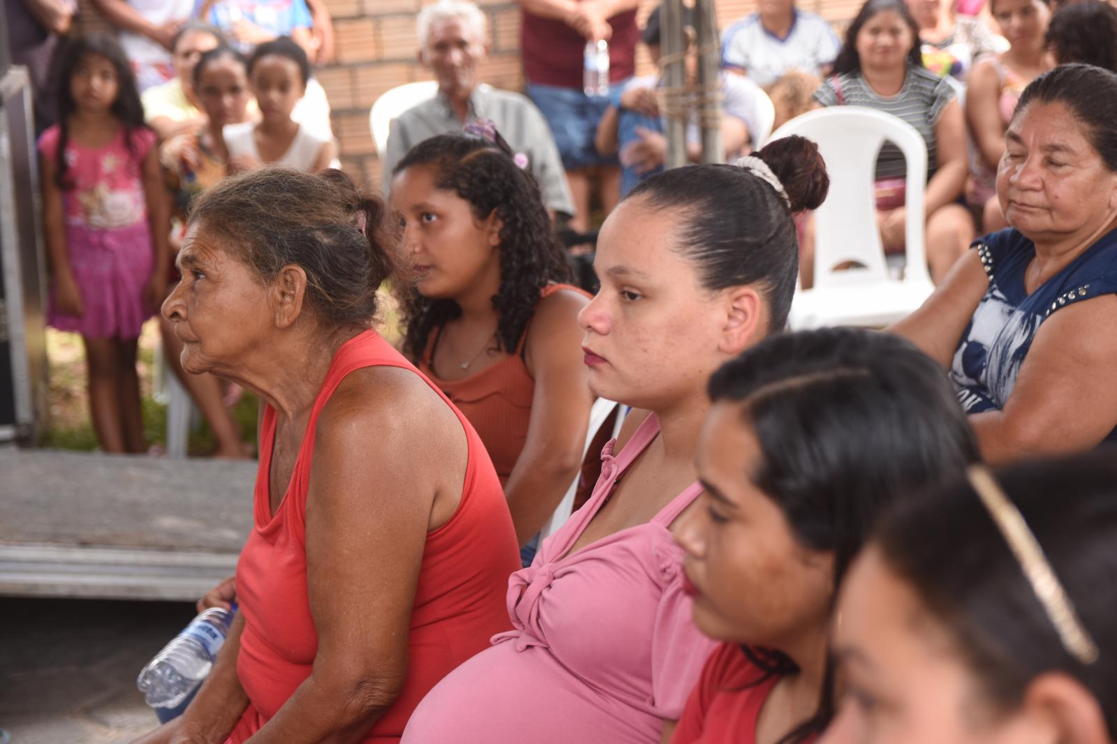 Junior Garimpeiro recepciona equipe do Governo do Maranhão com uma multidão