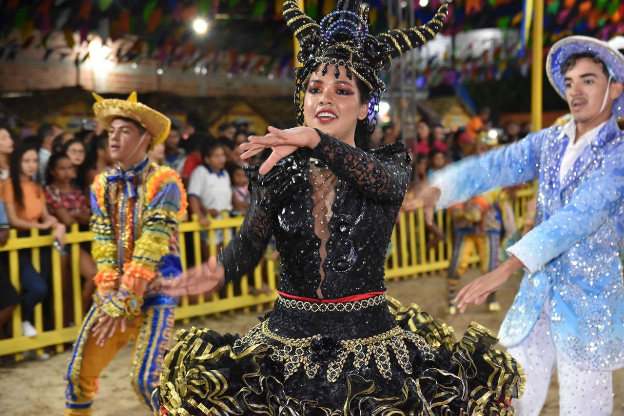 Arraiá Fogueira de Ouro aquece a cultura centronovense