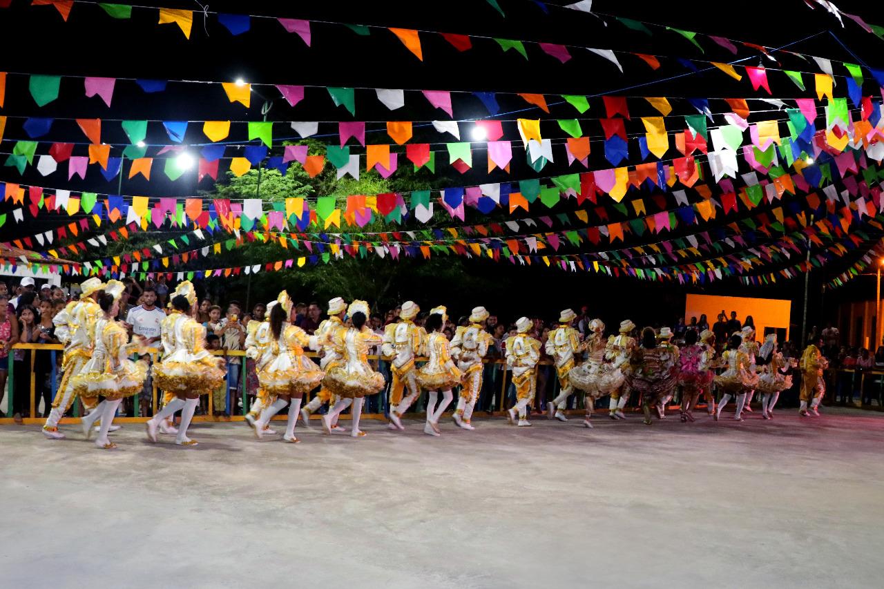 Arraiá Fogueira de Ouro aquece a cultura centronovense