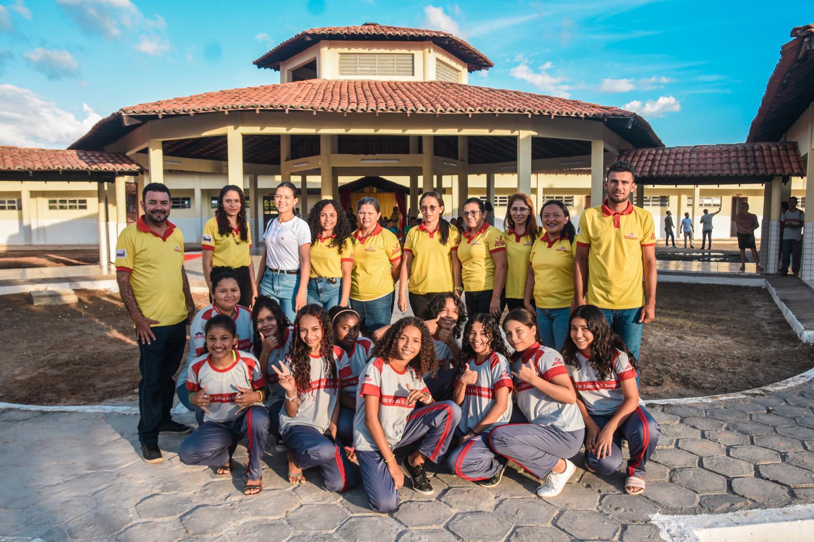 Antonio Filho faz história ao inaugurar a primeira escola em tempo integral de Junco do Maranhão