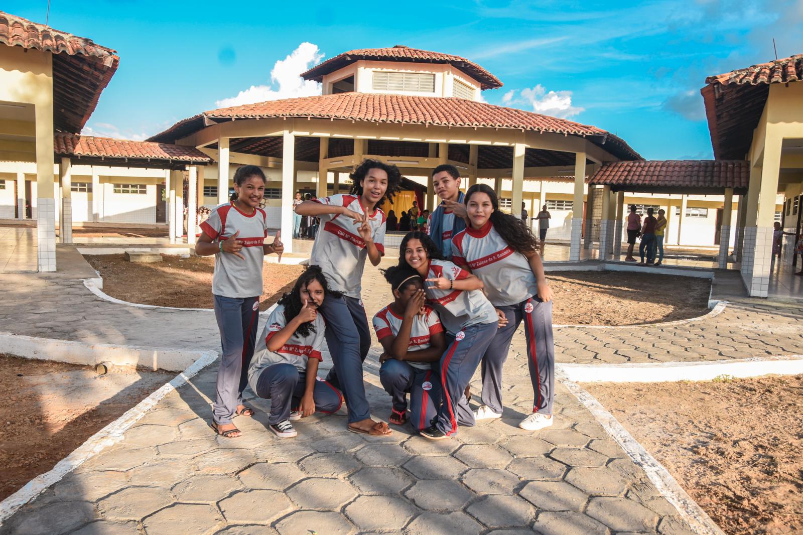 Antonio Filho faz história ao inaugurar a primeira escola em tempo integral de Junco do Maranhão