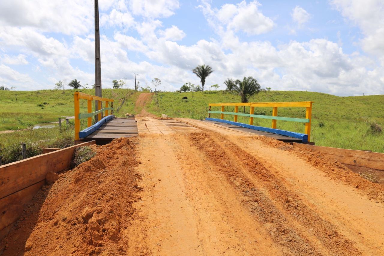 Melhoria nas estradas vicinais e construção de pontes, Centro Novo avançando