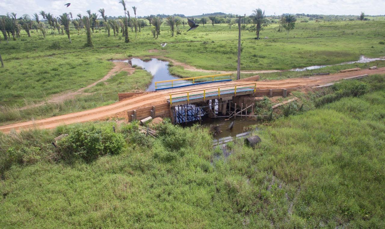 Melhoria nas estradas vicinais e construção de pontes, Centro Novo avançando