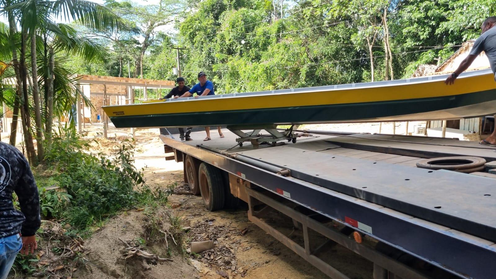 População ribeirinha beneficiada com mais uma ‘voadeira’ e a construção de 2 pontes na região do Chatão