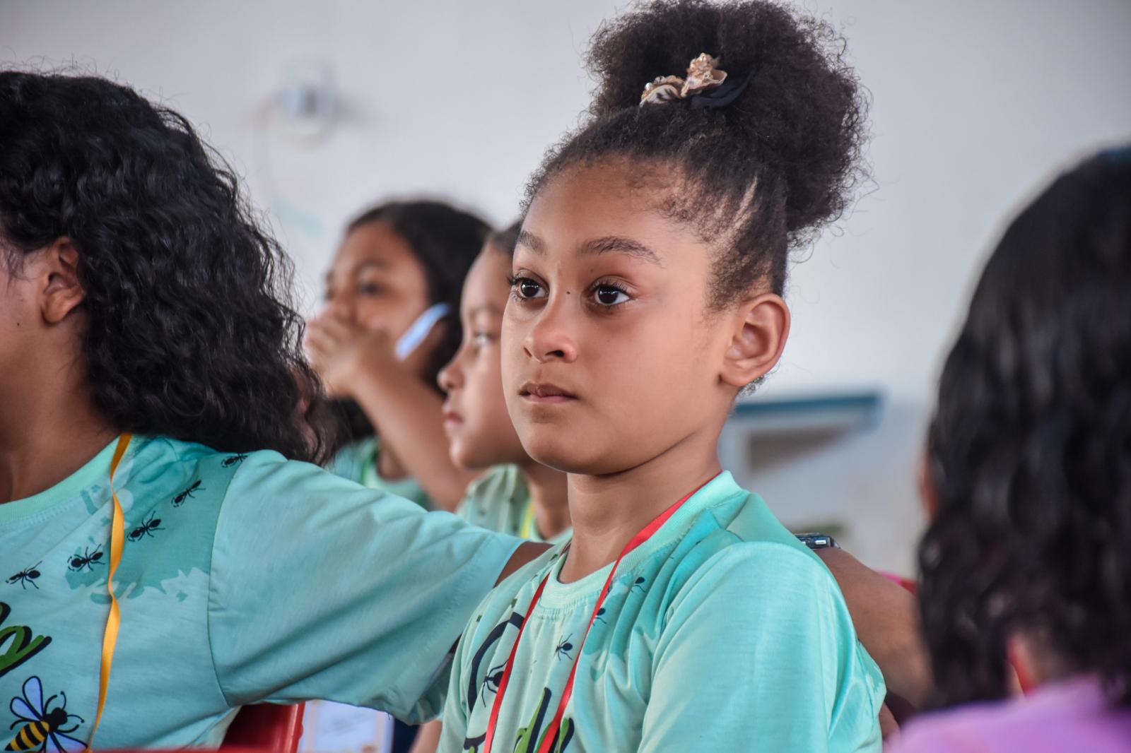 A Escola Cristã de Férias leva orientação e a palavra de Deus as crianças de Maracaçumé