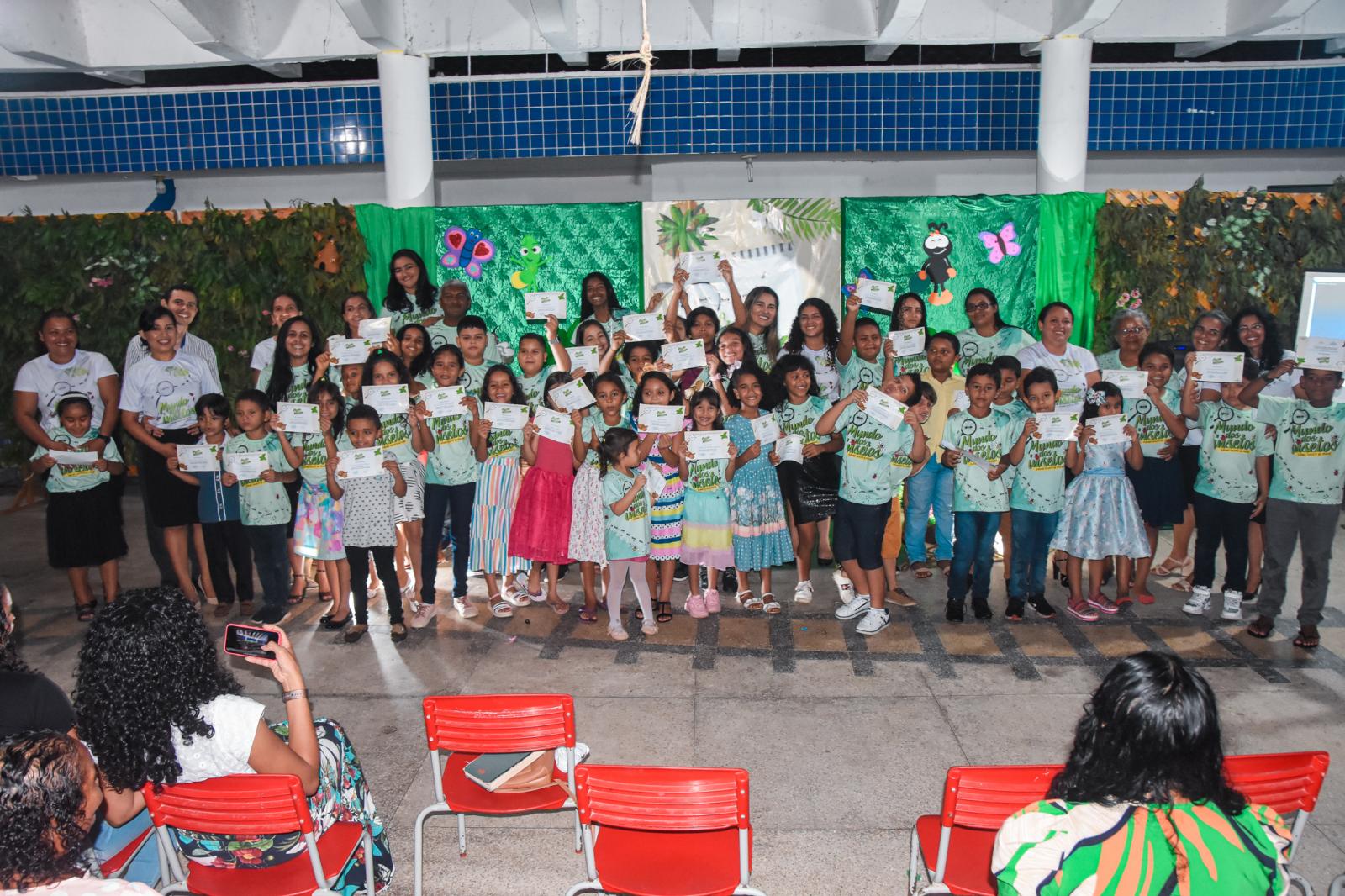 A Escola Cristã de Férias leva orientação e a palavra de Deus as crianças de Maracaçumé