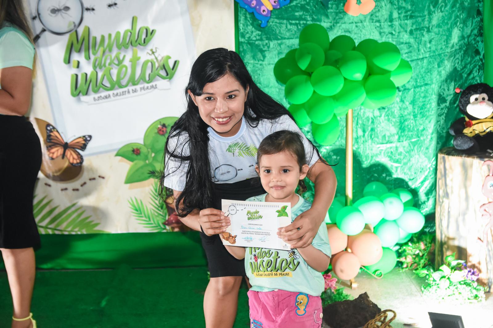 A Escola Cristã de Férias leva orientação e a palavra de Deus as crianças de Maracaçumé