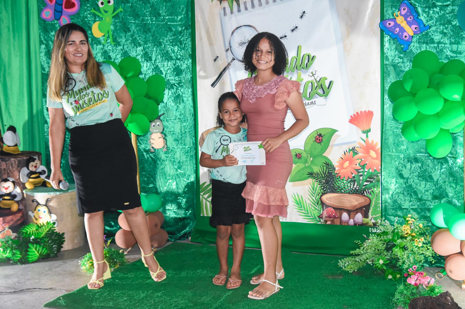 A Escola Cristã de Férias leva orientação e a palavra de Deus as crianças de Maracaçumé