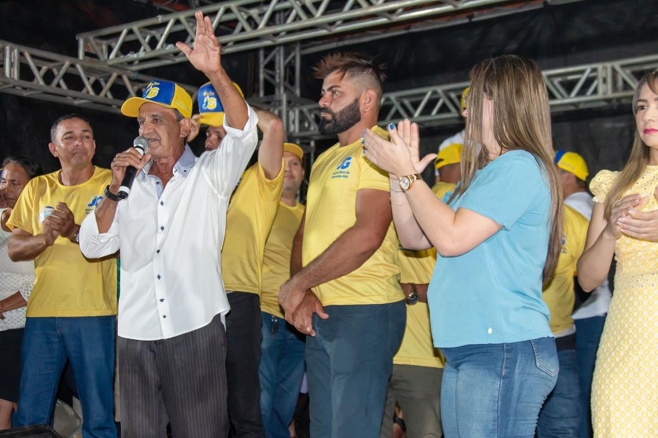 Junior Garimpeiro promove a Maior Festa de Pais da História de Centro Novo