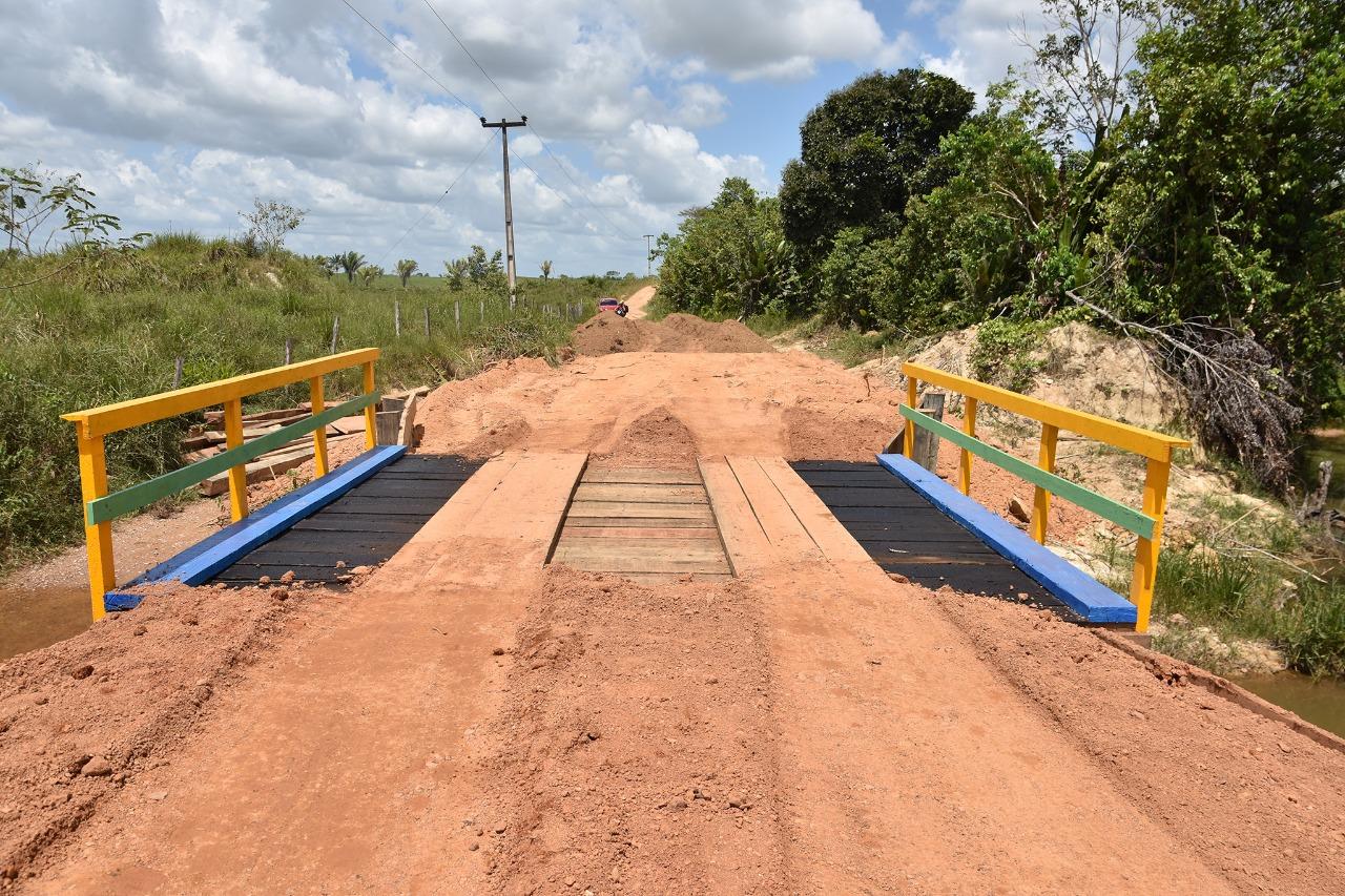 Recuperação de vicinais e construção de pontes, em Centro Novo a Prefeitura tem trabalho