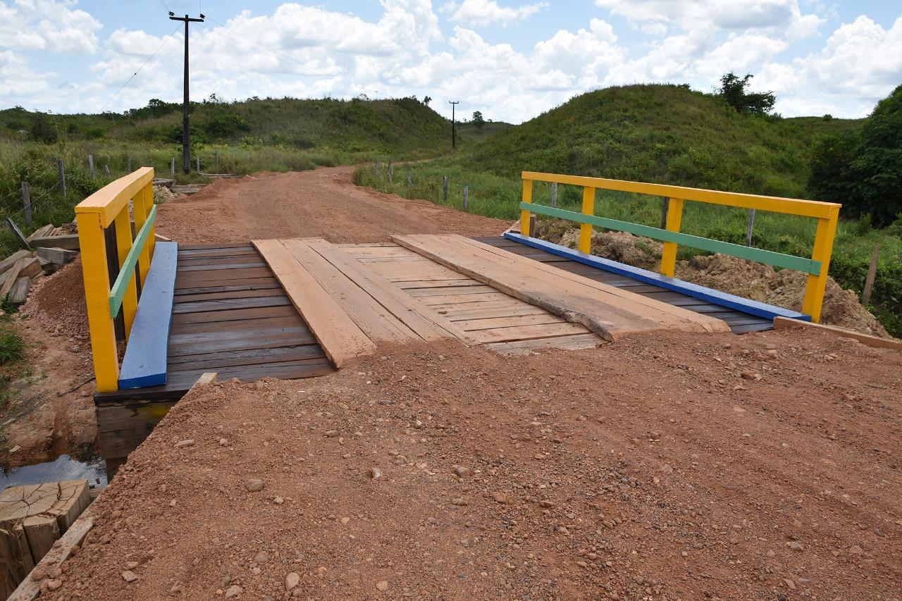 Recuperação de vicinais e construção de pontes, em Centro Novo a Prefeitura tem trabalho