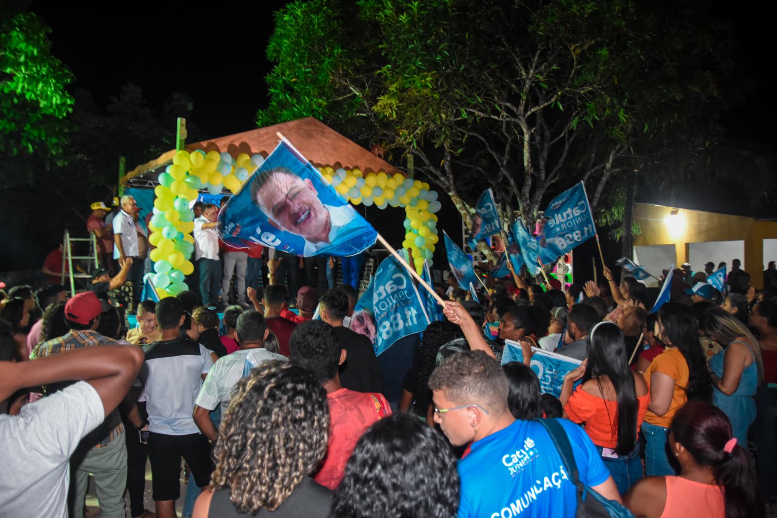 Antonio Filho mostra força política em evento de apoio aos candidatos Cleber Verde e Catulé Júnior