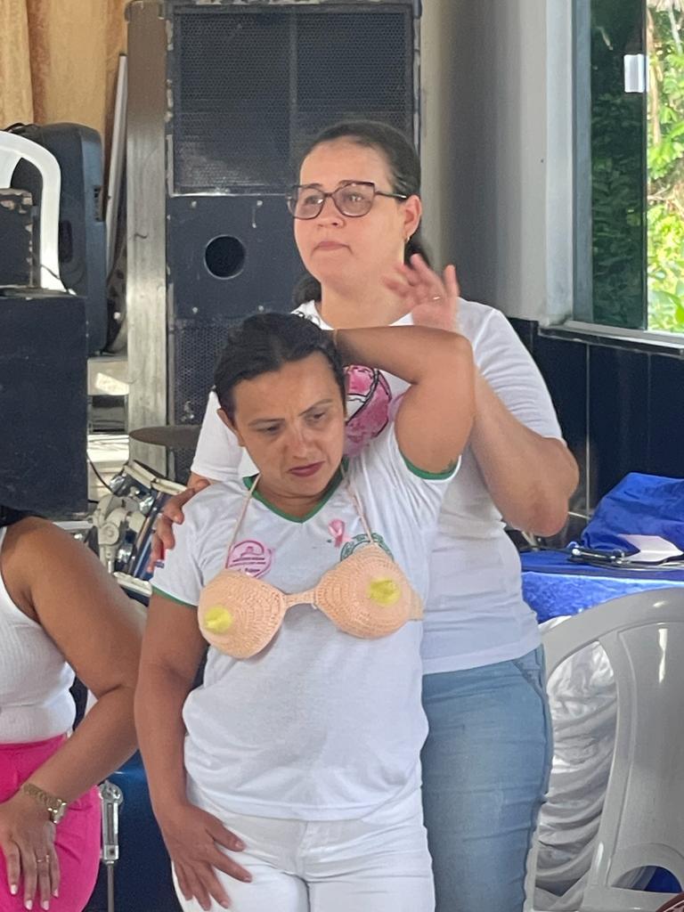 Junco na luta contra o câncer de mama