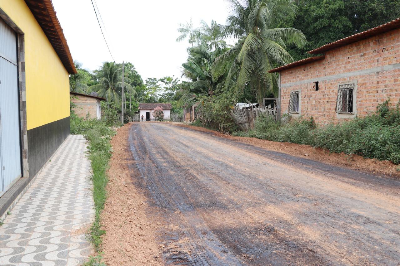 Junior Garimpeiro intensifica ações de melhoria na infraestrutura dos povoados Chega Tudo e Cipoeiro