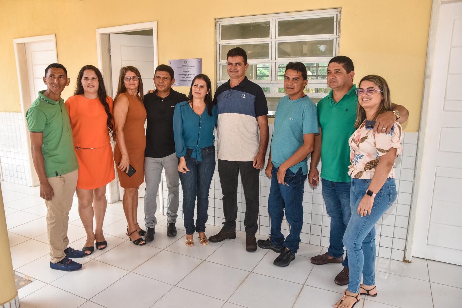 Prefeito Antonio Filho entrega mais uma escola para os juncoenses