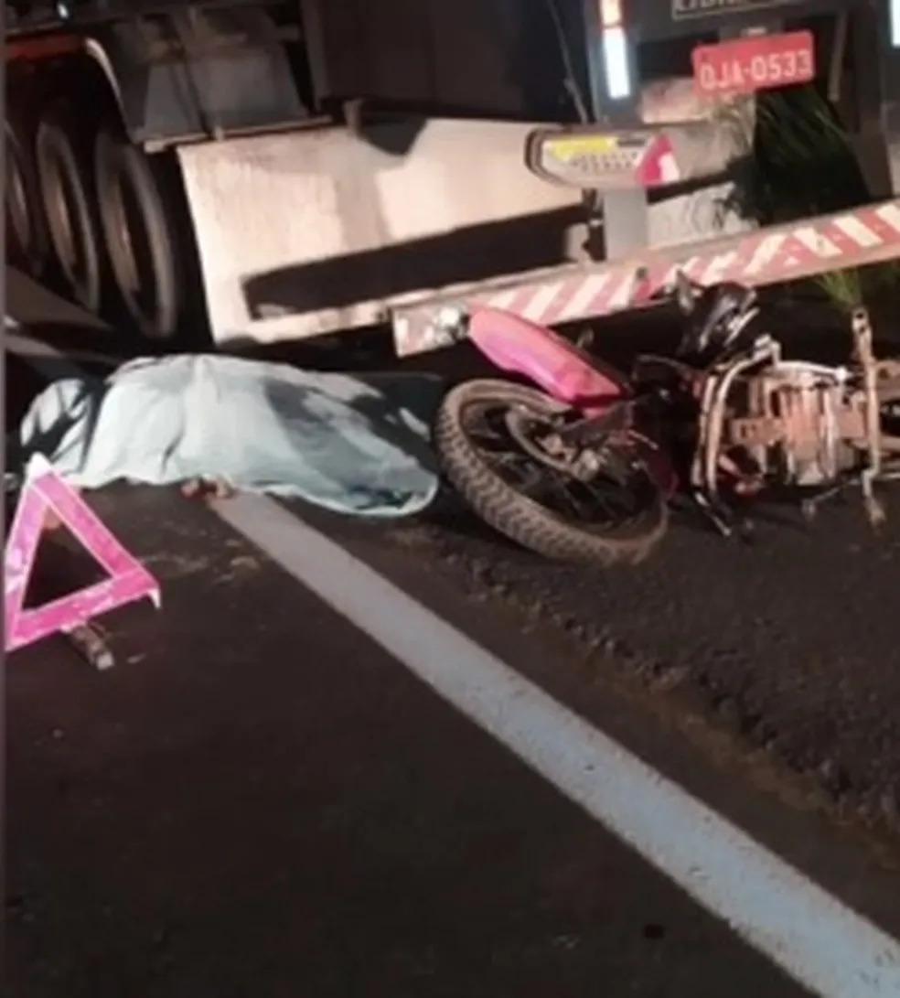 Motociclista morre após colidir com carreta na BR-316, em Caxias, no MA