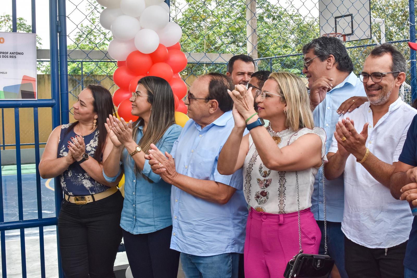 “Obrigado Arnaldo Melo e Carlos Brandão” disse Raiana