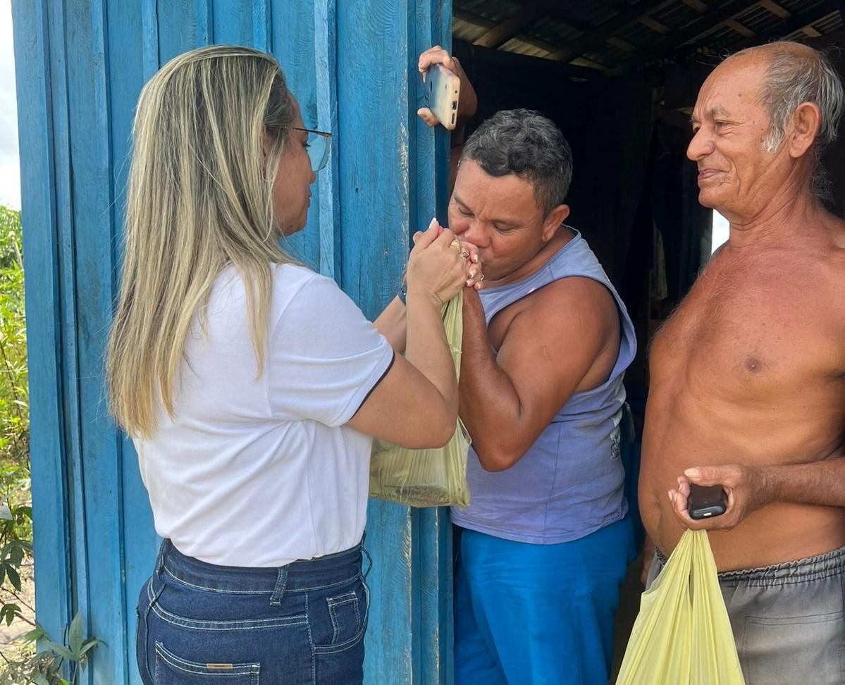 Ato de amor e solidariedade, a Semana Santa começa com mais 2 mil quilos de peixes distribuídos